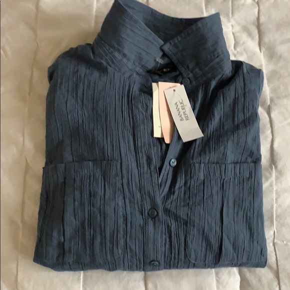 Banana Republic Tops - Banana Rep NWT Petite Button Down
